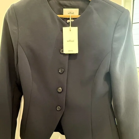 NWT Aritiza Wilfred Regal Blazer in Dark Night Navy - Picture 2 of 4